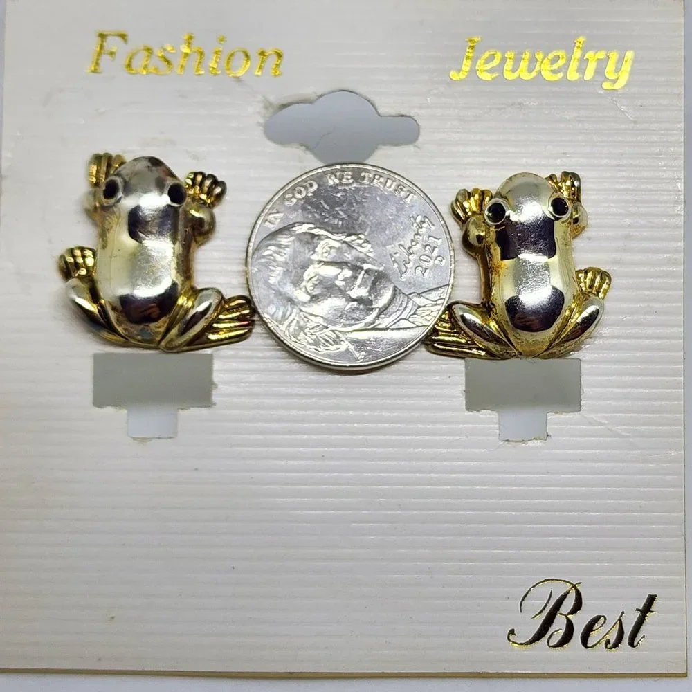 Vintage BEST Silver FROG Toad Black Rhinestone Eyes Pierced Earrings NOC NOS